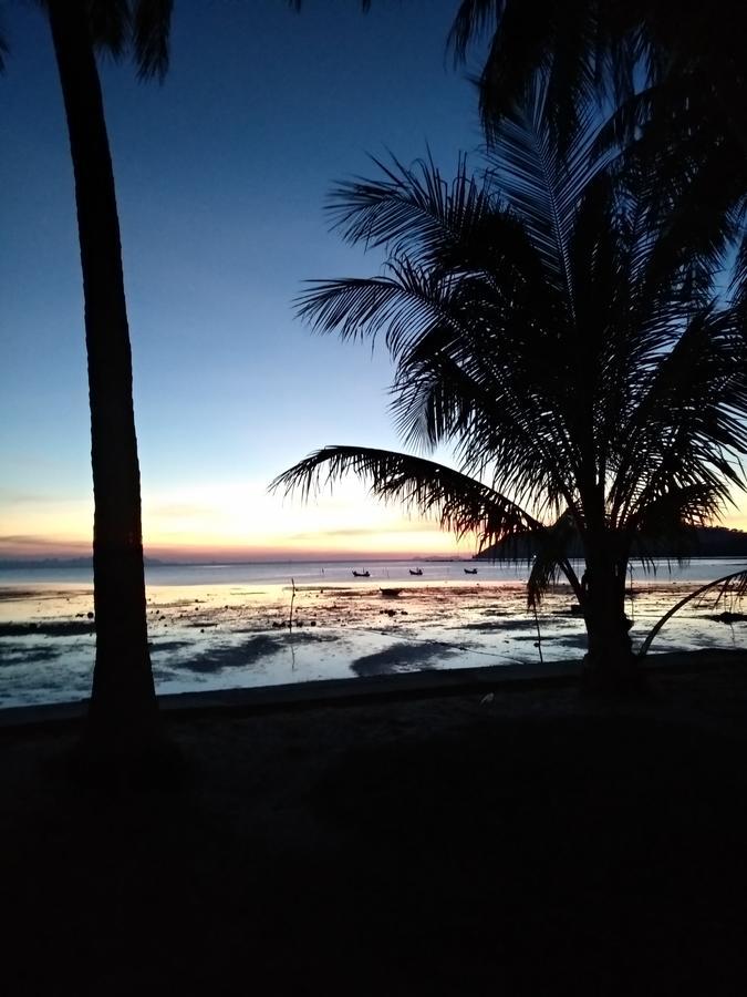 Beach House Taling Ngam  Ngoại thất bức ảnh